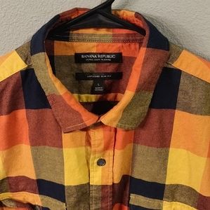 Banana republic plaid flannel large button down